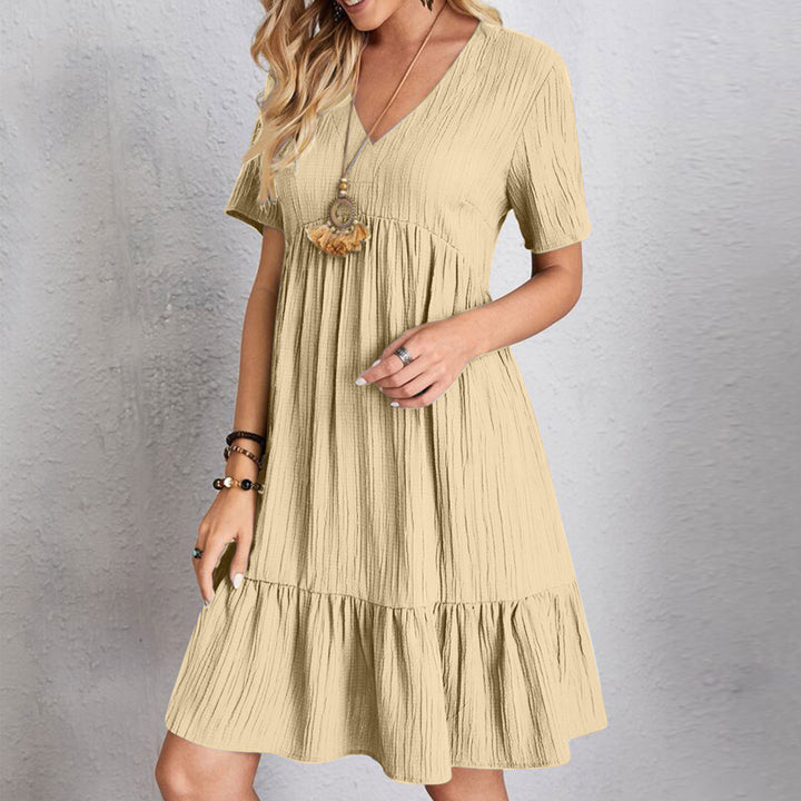VESTIDO CASUAL CON ESCOTE EN V
